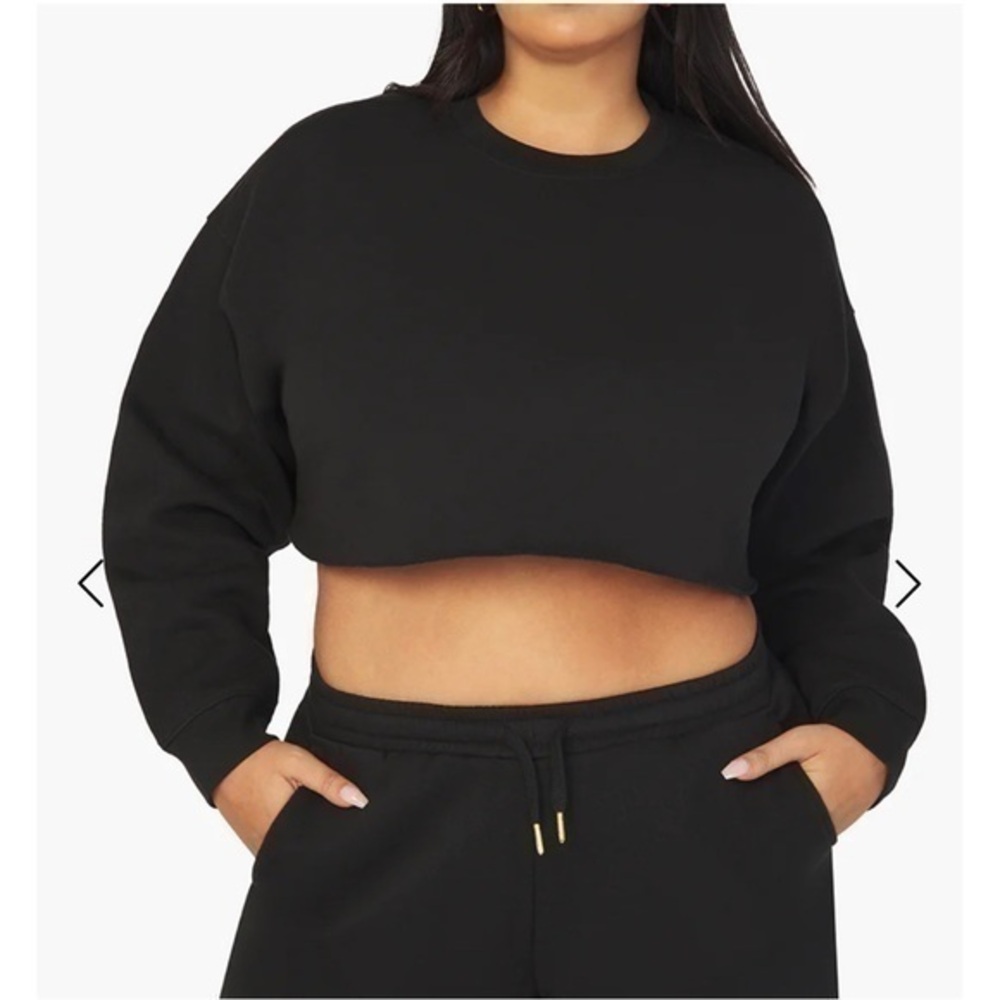 WEWOREWHAT CROPPED SWEATSHIRT SIZE XS